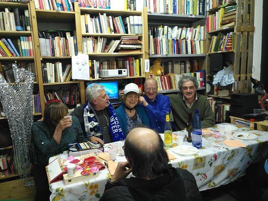 Biblioteca di Strada